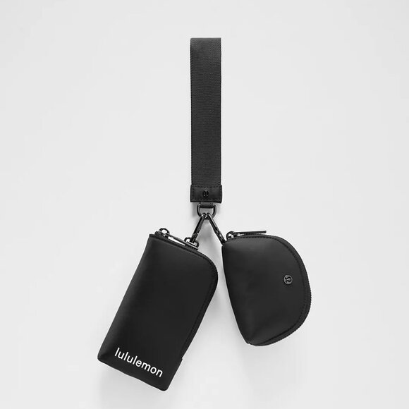 BNWT Lululemon Dual Pouch Wristlet Wallet - Picture 1 of 8